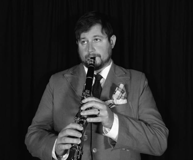 Gallery photo 6 of Troubadours of Rhythm