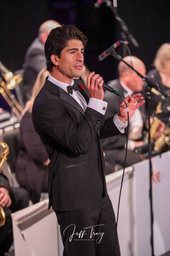 Gallery photo 5 of Troy Chiappone sings Sinatra, Dean Martin, Elvis, and more!