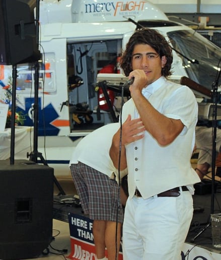 Gallery photo 32 of Troy Chiappone sings Sinatra, Dean Martin, Elvis, and more!