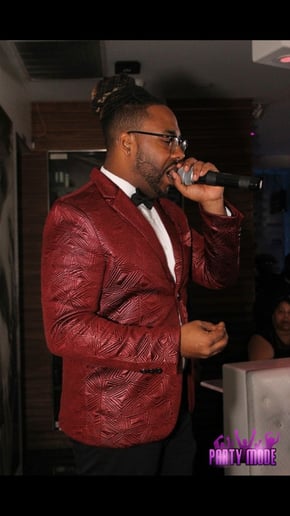 Gallery photo 10 of Troy Weekes Music