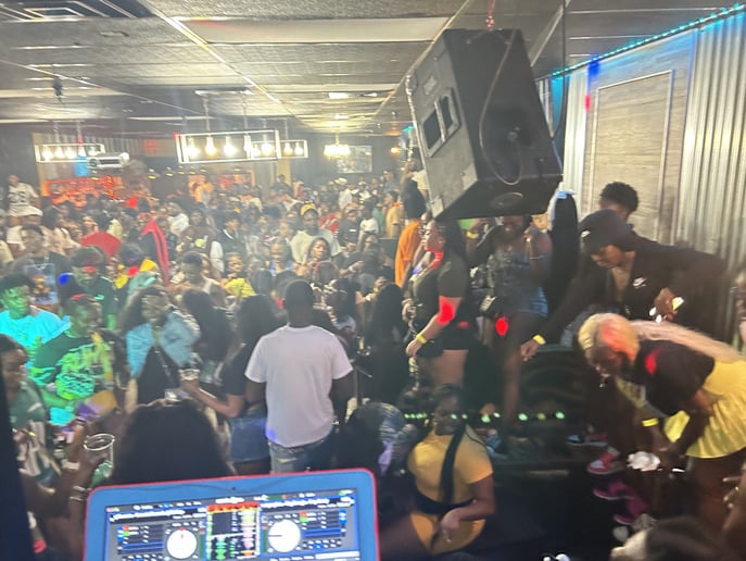 Gallery photo 8 of Tubco DJ Ty