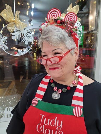 Gallery photo 1 of Tudy Claus