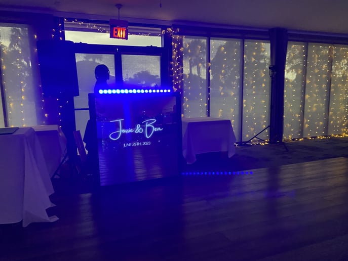 Gallery photo 9 of Airwave Events & Entertainment