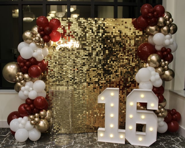 Gallery photo 7 of Tunes & Tinsel LLC