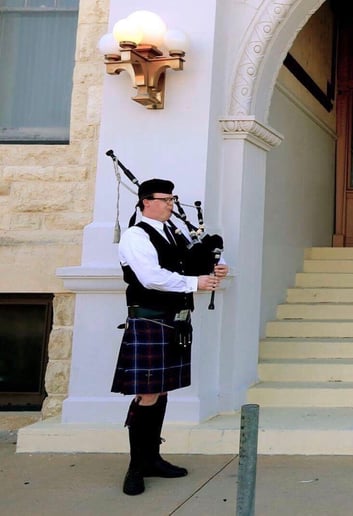 Gallery photo 2 of Twesme Bagpiping