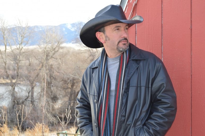 Gallery photo 4 of Twin McGraw