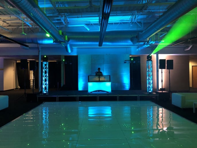 Gallery photo 7 of Twin Spin Entertainment