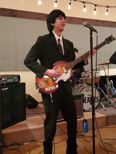 Gallery photo 6 of Twist and Shout