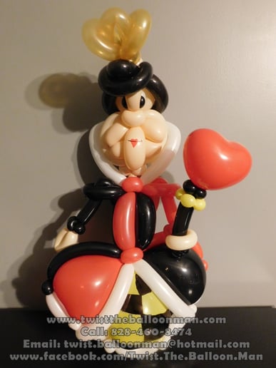 Gallery photo 12 of Twist The Balloonman