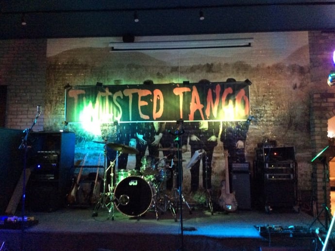 Gallery photo 4 of Twisted Tango