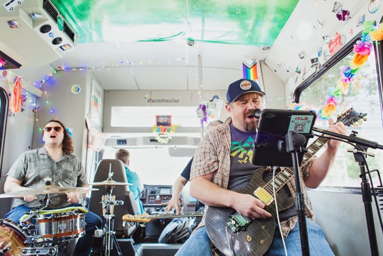 Gallery photo 1 of Twisted Texas Tour--Live Music On Board!