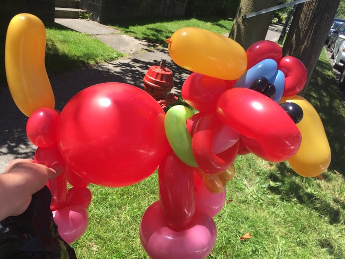 Gallery photo 8 of Twistin' Sam Balloon Entertainer