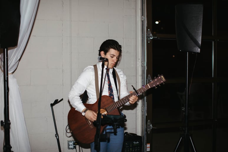 Gallery photo 2 of Ty Perry