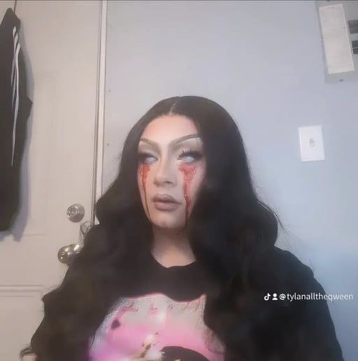 Gallery photo 2 of TylaNallTheQween