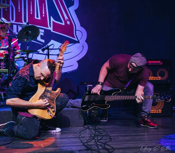 Gallery photo 3 of Tyler Lee band