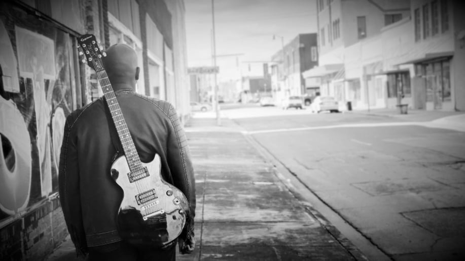 Gallery photo 1 of Tyler Moore Guitar