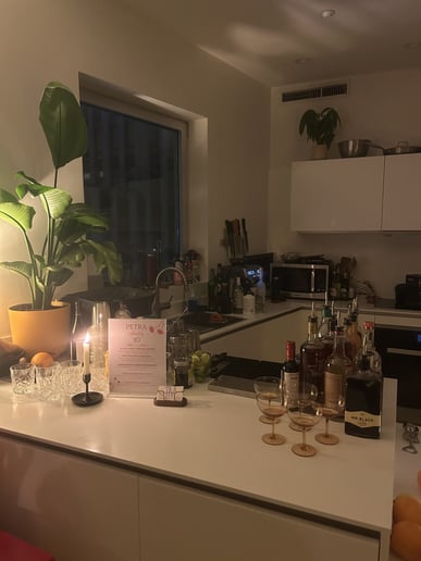 Gallery photo 9 of Tyler Moran - Bespoke Bartending