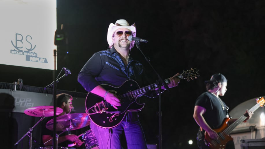 Gallery photo 3 of Tyler Preston | Texas Country Troubadour