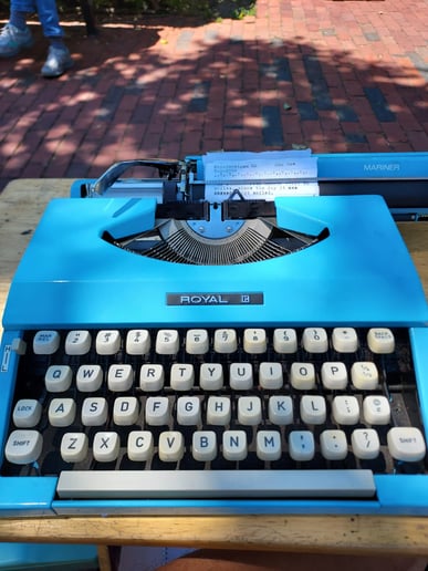 Gallery photo 3 of Typewriting Poetry On The Spot