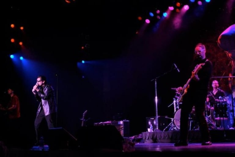 Gallery photo 1 of U2Nation