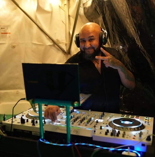Gallery photo 1 of Ubero Entertainment