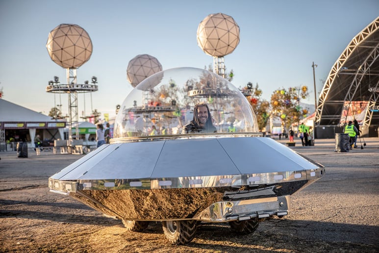 Gallery photo 1 of UFO Art Car
