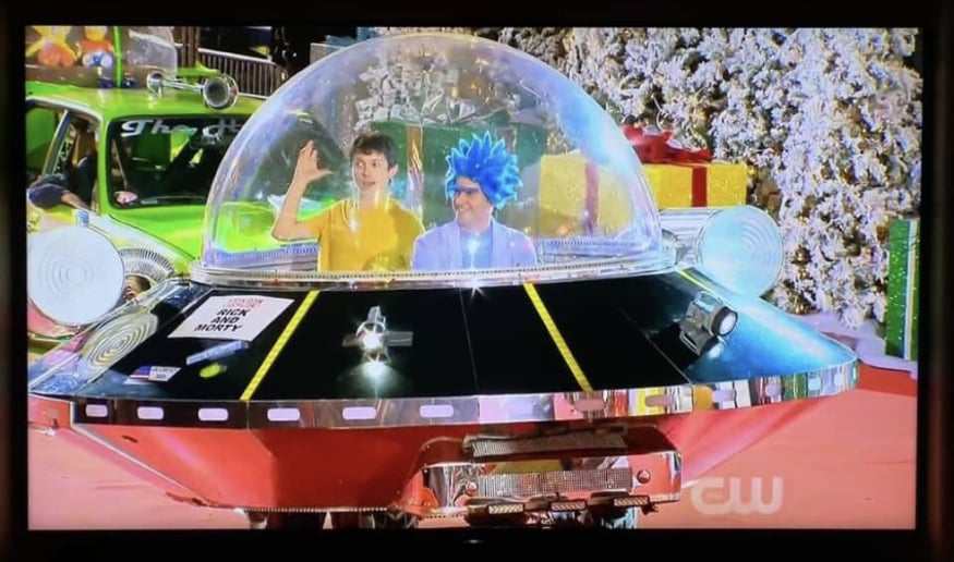 Gallery photo 2 of UFO Art Car