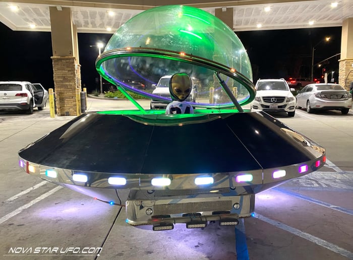 Gallery photo 10 of UFO Art Car
