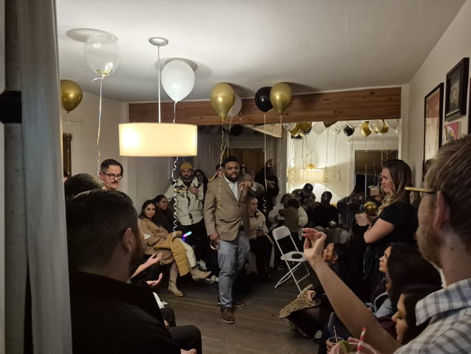 Gallery photo 7 of Magic With Uki | Interactive Magician for Private Events