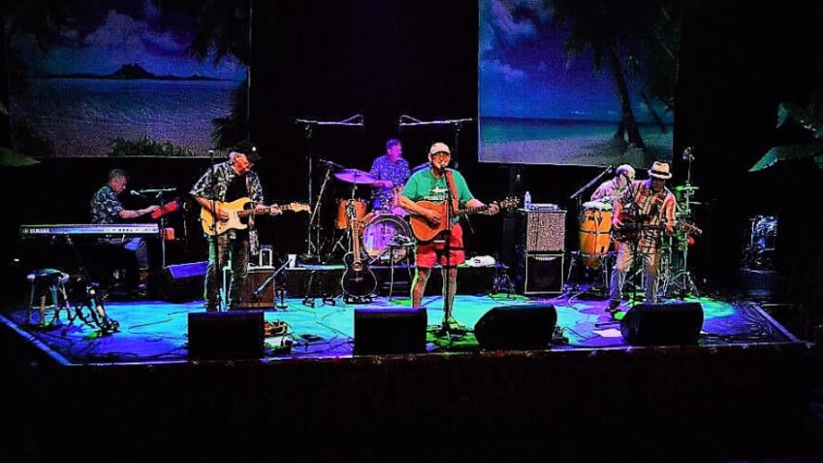 Gallery photo 4 of Ula, A Tribut to Jimmy Buffett