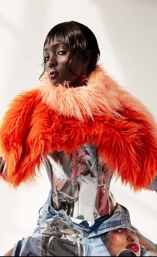 Gallery photo 2 of Un-Constricted Style