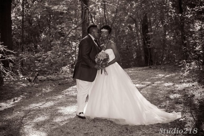 Gallery photo 5 of Unbridled Love,Studio218
