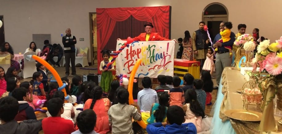 Gallery photo 4 of Uncle Bucks Magic Show