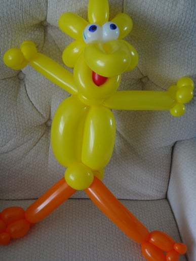 Gallery photo 10 of Rich & Sue - Balloon Twisting and Face Painting