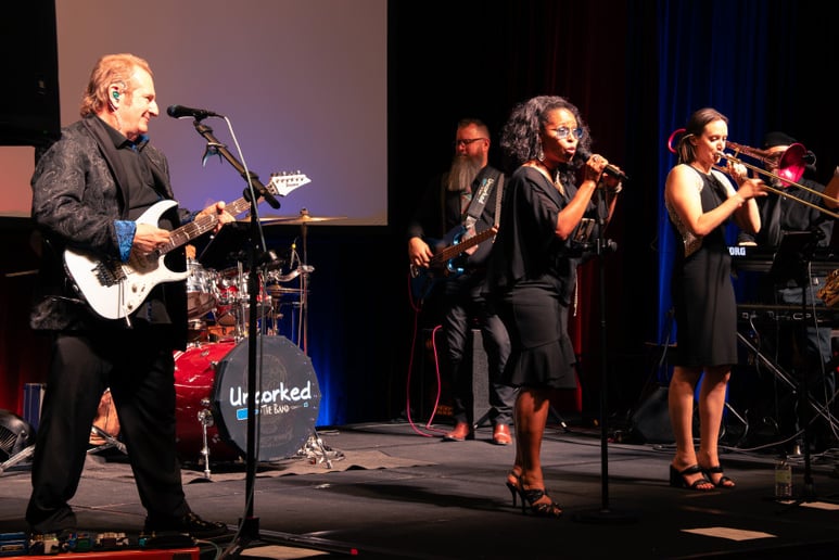 Gallery photo 3 of Uncorked The Band
