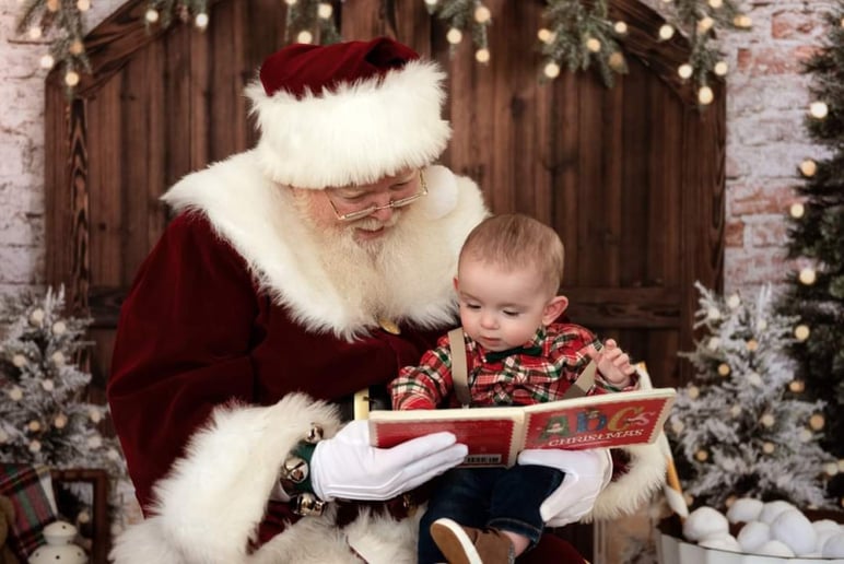 Gallery photo 5 of Uneeda Santa