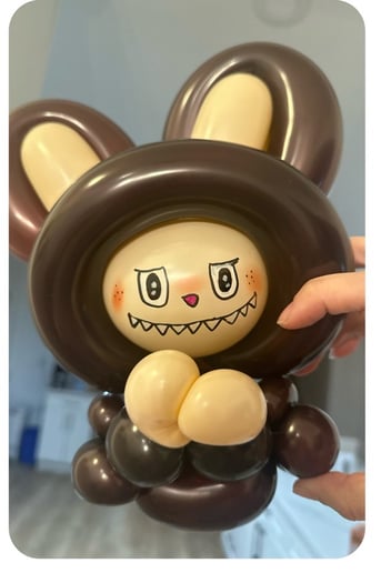 Gallery photo 7 of UnicornFace Painting & Balloon Art