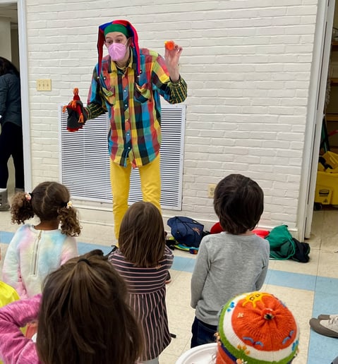Gallery photo 1 of Up in the Air Juggling