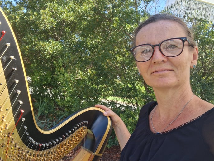Gallery photo 5 of Upstate Harpist