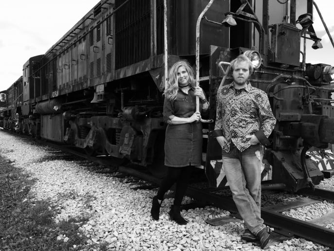 Gallery photo 1 of Carrie Johnson and Taylor Hampton Acoustic Duo
