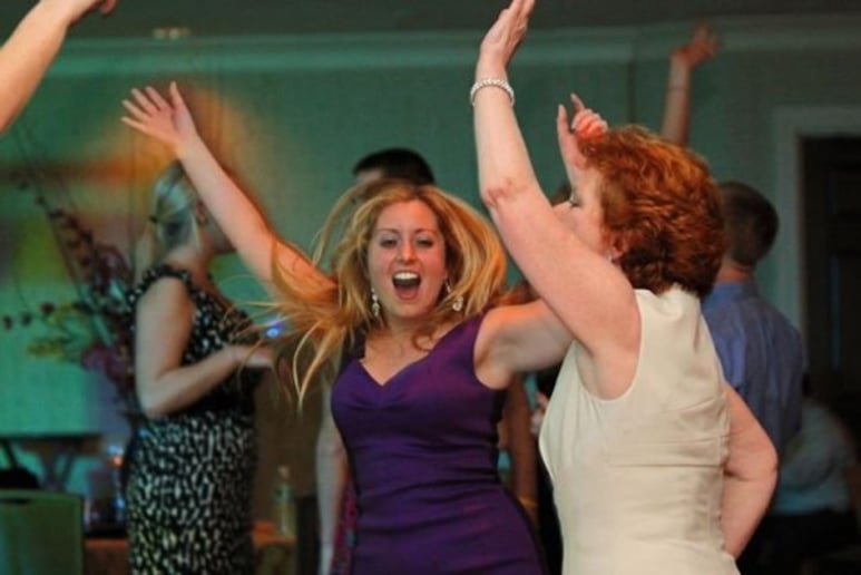 Gallery photo 4 of UpTown Celebration - Your ULTIMATE Dance Band