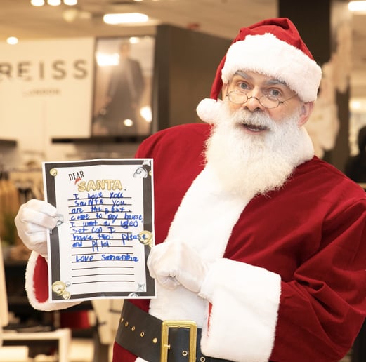 Gallery photo 24 of Uptown Santa