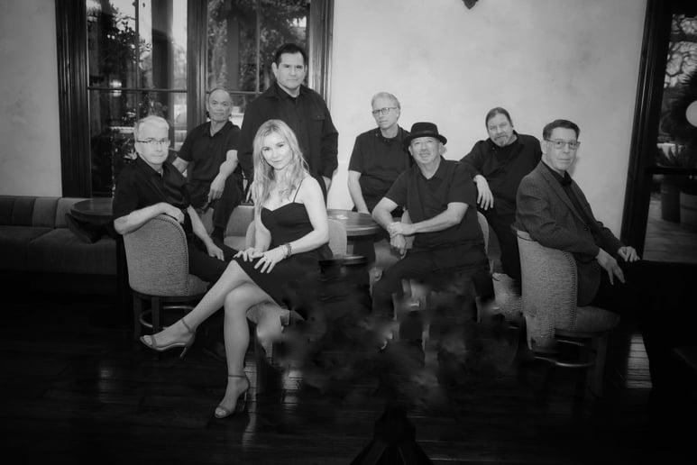Gallery photo 5 of Urban Sky Band
