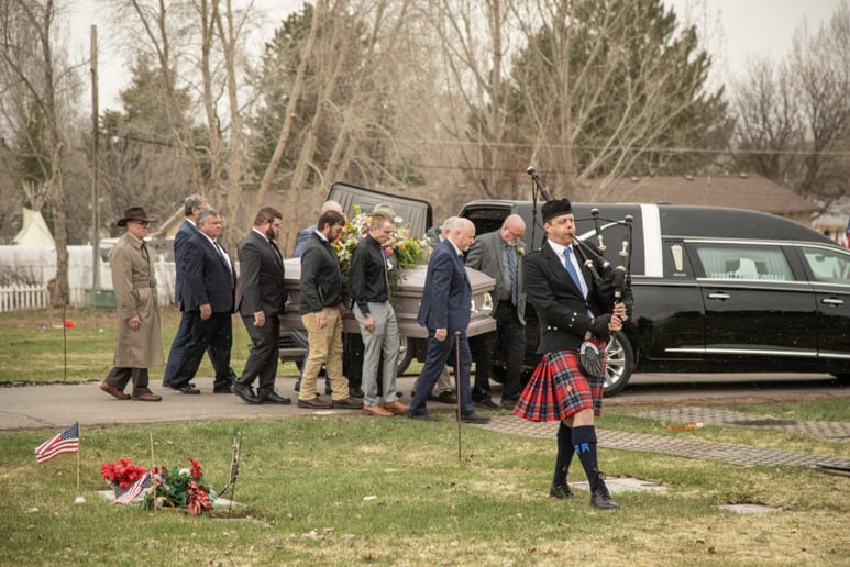 Gallery photo 19 of Utah Bagpiper - Johnny Miner