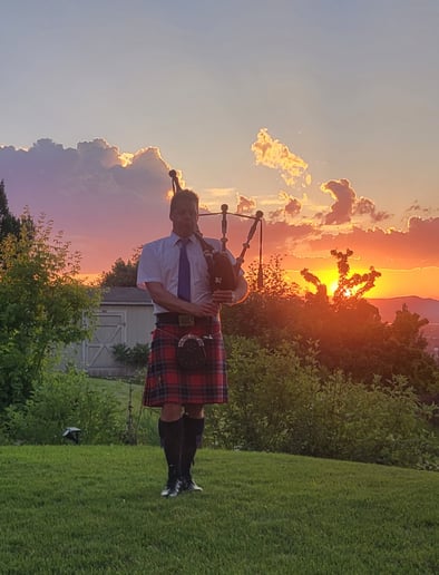 Gallery photo 21 of Utah Bagpiper - Johnny Miner