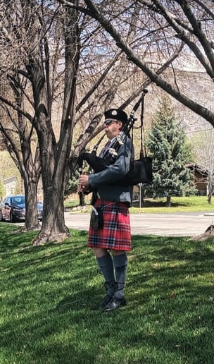 Gallery photo 73 of Utah Bagpiper - Johnny Miner