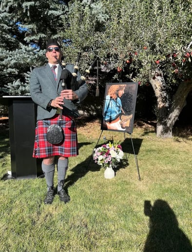 Gallery photo 75 of Utah Bagpiper - Johnny Miner