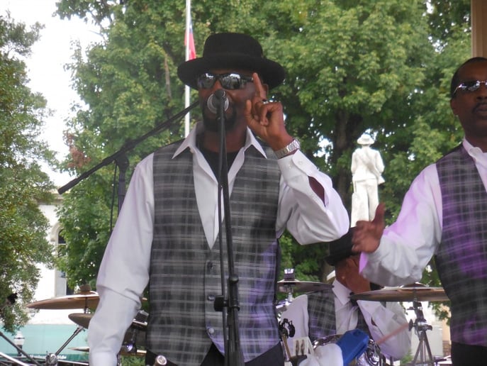 Gallery photo 12 of Utopia Band