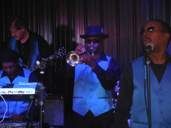 Gallery photo 13 of Utopia Band