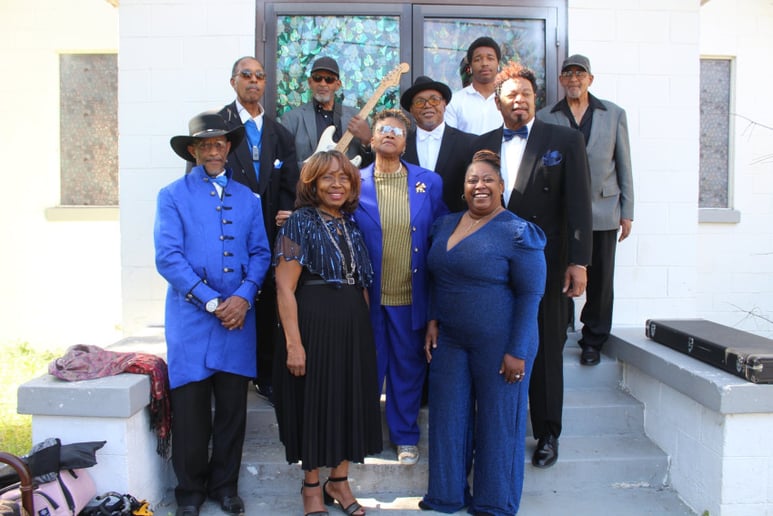 Gallery photo 1 of VHM and Fresh Anointing